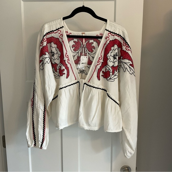 Free People Tops - Free People White Boho Blouse with Red Embroidery
